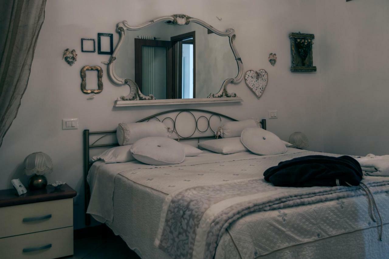 Casa Del Sole Appartamento N° 2 White And Gold Room Gavardo Zewnętrze zdjęcie